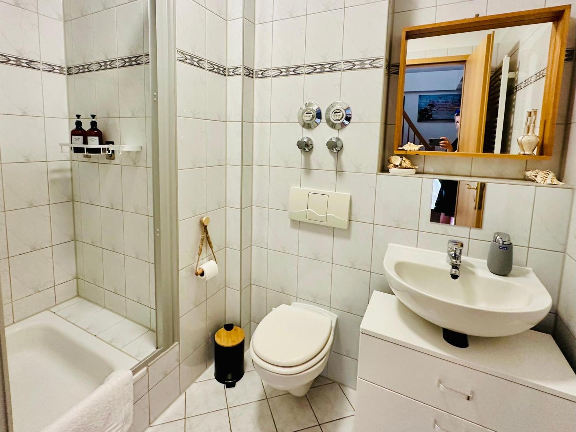 Massive Karli Loft - Over 130 Meters Floor Space - Home Theater Room - 4 Private Sleeping Areas - Best Location In 라이프치히 외부 사진
