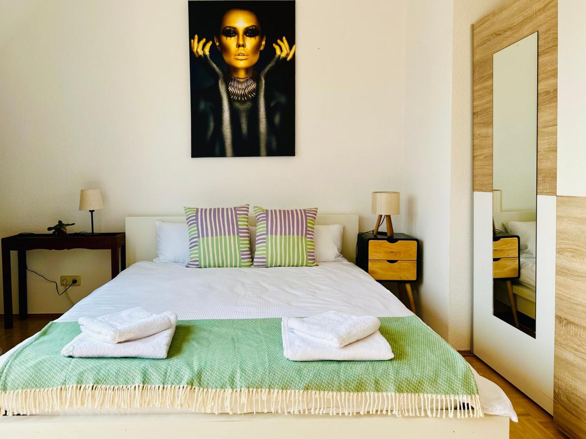Massive Karli Loft - Over 130 Meters Floor Space - Home Theater Room - 4 Private Sleeping Areas - Best Location In 라이프치히 외부 사진