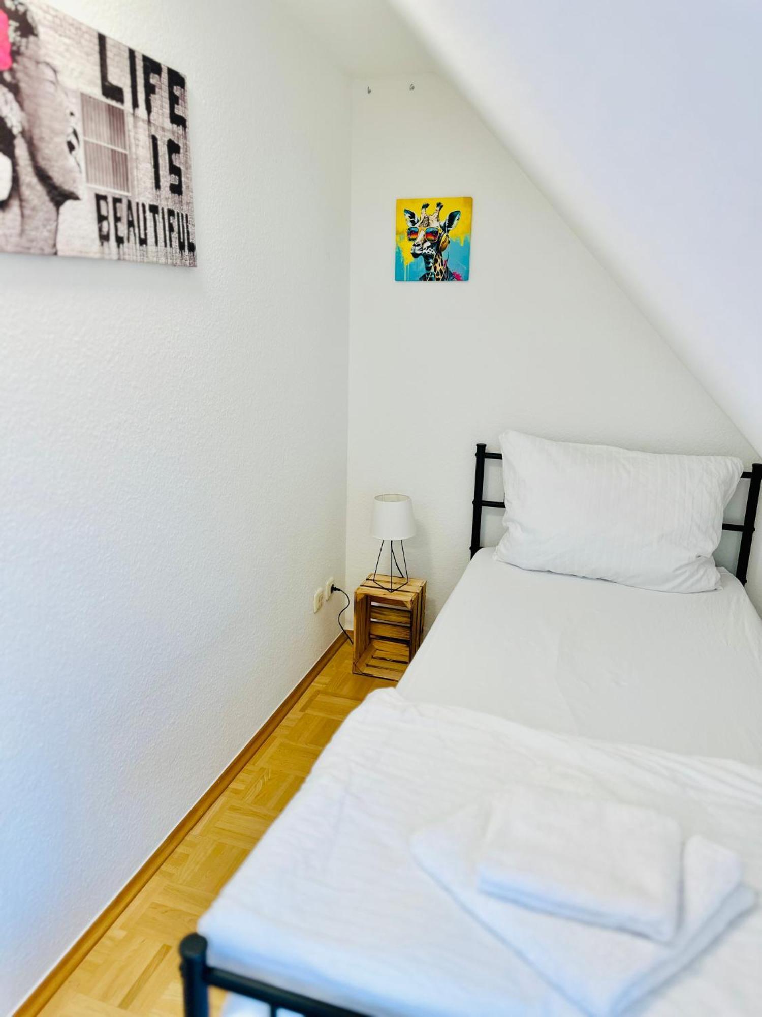 Massive Karli Loft - Over 130 Meters Floor Space - Home Theater Room - 4 Private Sleeping Areas - Best Location In 라이프치히 외부 사진